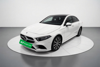 奔驰A级 2020款 改款 A 200 L 运动轿车时尚型