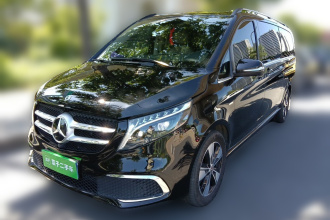 奔驰V级 2022款 V 260 L 长轴距尊贵版
