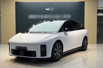理想汽车 理想i6 2025款 四驱标准版