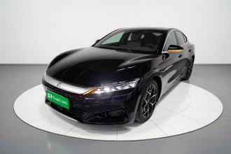 比亚迪 汉 2022款 EV 创世版 715KM前驱尊荣型