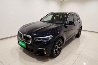 宝马X5 2022款 xDrive 40Li M运动套装