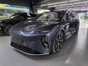 蔚来ET9 2025款 102kWh 签名版