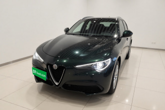 阿尔法·罗密欧 Stelvio斯坦维 2017款 2.0T 280HP 豪华版