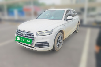 奥迪Q5L 2020款 40 TFSI 荣享时尚型