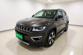 Jeep 指南者 2017款 200T 自动臻享版