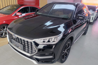 比亚迪 宋PLUS 2020款 1.5T 自动旗舰型