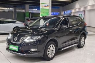 日产 奇骏 2021款 2.0L CVT 2WD XL ITS舒适纪念版