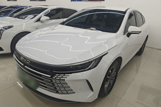 比亚迪 驱逐舰05 2024款 荣耀版 DM-i 55KM 豪华型