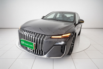 荣威M7 DMH 2025款 160km悦享版