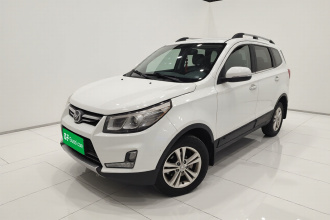 北汽幻速S3 2016款 1.5L 手动豪华型 国V