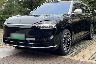 鸿蒙智行 问界M9 2024款 增程 Ultra版 52kWh 6座版