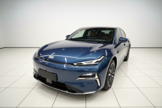 吉利银河 银河星耀8 2025款 130km EM-P 星舰版