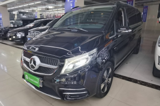 奔驰V级 2020款 V 260 L 长轴距豪华版