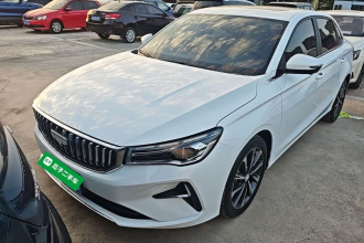 吉利汽车 帝豪 2025款 第4代 1.5L CVT尊贵型