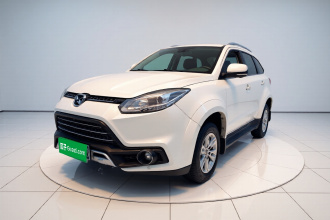 江铃 驭胜S350 2016款 2.0T 自动两驱汽油超豪华版5座