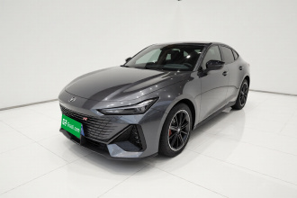 长安UNI-V 2022款 1.5T 尊贵型