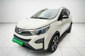 比亚迪 元 2016款 1.5L 手动尊贵型