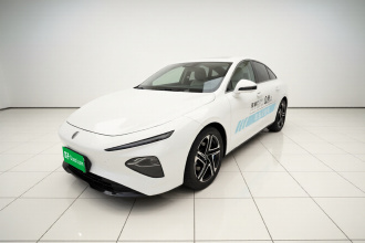 荣威D7 2023款 EV 510km 后驱旗舰版