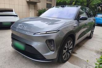 蔚来ES8 2024款 75kWh 行政版