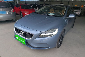 沃尔沃V40 2018款 T3 智逸版