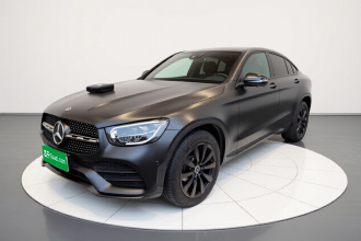 奔驰GLC轿跑 2021款 GLC 260 4MATIC 轿跑SUV