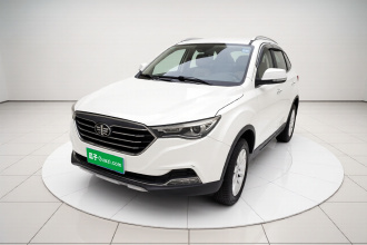 奔腾X40 2017款 1.6L 手动舒适型