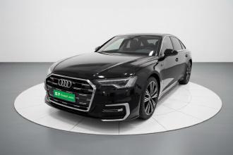 奥迪A6L 2025款 45 TFSI 臻选动感型
