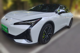 ARCFOX极狐 极狐 阿尔法S5 2024款 560MAX 185kW