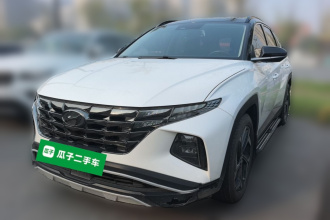现代 2021款 途胜L 1.5T DCT LUX尊贵版