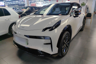 极氪X 2025款 五座后驱版