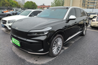 乐道L90 2025款 Ultra 六座版