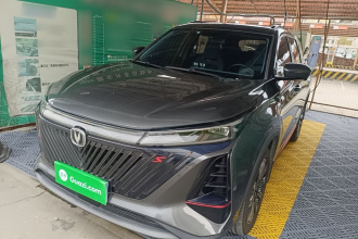 长安CS75 PLUS 2022款 第二代 2.0T 自动尊贵型