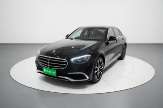 奔驰E级新能源 2022款 E 350 e L 插电式混合动力轿车