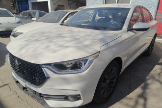 宝骏RC-6 2019款 1.5T CVT 24小时在线豪华型