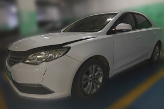 荣威360 2015款 1.5L 自动豪华版