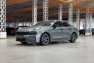 领克03 2021款 1.5TD DCT劲 冠军版