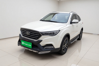 奔腾X40 2017款 1.6L 自动互联智酷型