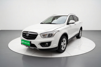 奔腾X80 2016款 2.0L 自动豪华型