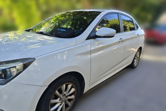 长安 悦翔V7 2015款 1.6L 自动乐享型 国IV