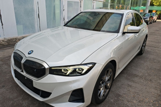 宝马i3 2022款 eDrive 35 L