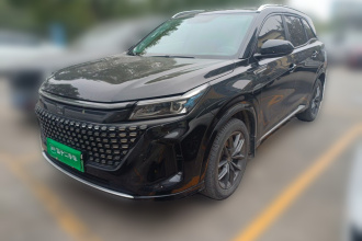 蓝电E5 2023款 1.5L DE-i 100KM畅享型 7座