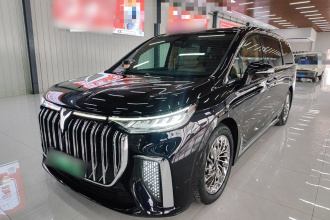 岚图汽车 岚图梦想家 2024款 PHEV 超长续航旗舰版