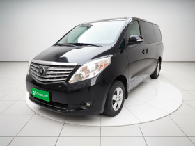 东风风行 菱智PLUS 2022款 旅行版 2.0L 手动舒适型 7座