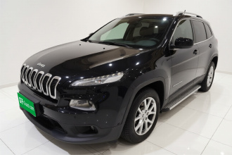 Jeep 自由光 2016款 2.0L 优越版