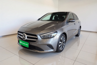 奔驰B级 2021款 B 200 动感型