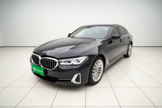 宝马5系 2022款 530Li 尊享型 豪华套装