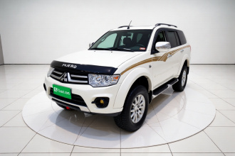 三菱 帕杰罗·劲畅 2013款 3.0L 自动四驱行政版