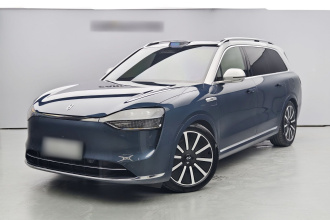 鸿蒙智行 问界M9 2024款 增程 Ultra版 42kWh 6座版