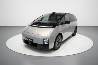 理想汽车 理想MEGA 2024款 Ultra