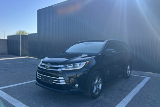 丰田 汉兰达 2018款 2.0T 四驱豪华版 7座 国VI